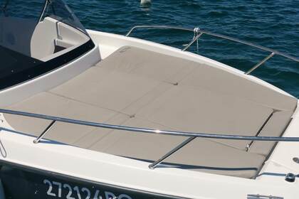 Charter Motorboat Quicksilver Activ 675 Sundeck Poreč