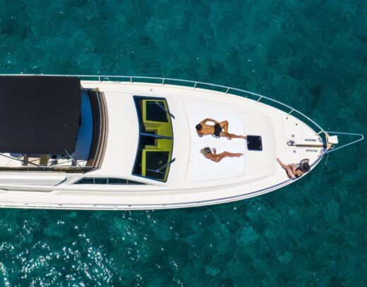 Κέρκυρα Motorboat Vanquish Vanquish 43 alt tag text