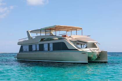 Charter Motor yacht A Sea Venture Goldfinger La Savina