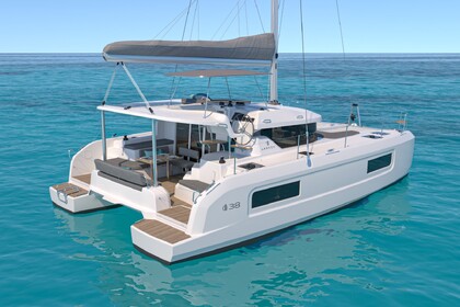 Charter Catamaran Lagoon-Bénéteau Lagoon 38 - 4 cab. Pomer