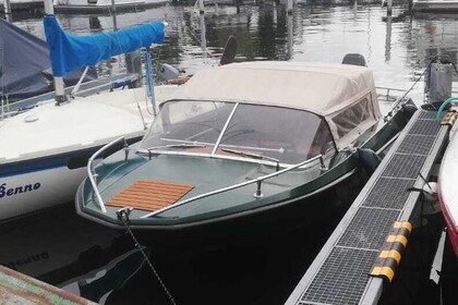 Rental Motorboat VEB Müggel-Spree LOTOS I Berlin
