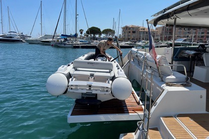 Location Catamaran Fountaine Pajot Saba 50 MAESTRO CREW 5 CAB+2 AVEC AX 90CV Ajaccio