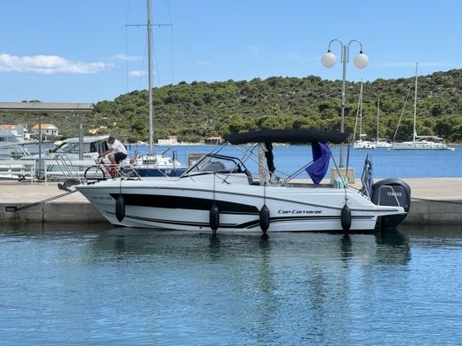 Vodice Motorboat Jeanneau Cap Camarat 7.5 WA alt tag text