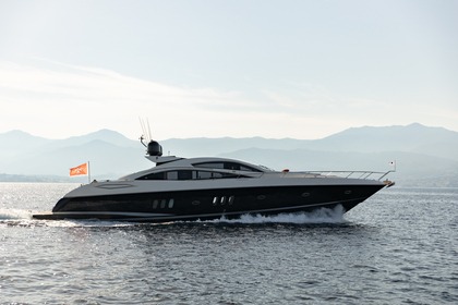 Noleggio Yacht Sunseeker Predator 82 Cannes