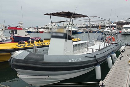 Hyra båt RIB-båt DUARRY CORMORÁN Lanzarote