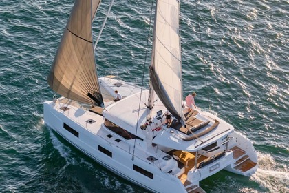Ενοικίαση Καταμαράν Lagoon 46 lux Cannigione