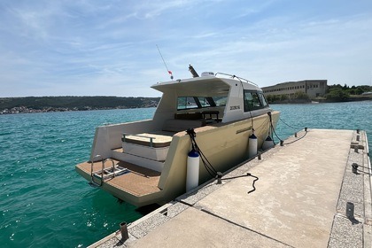 Verhuur Motorboot Aliskaf C35 Hvar