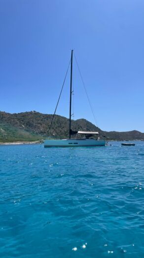 Olbia Without license Highfield 520 Sport alt tag text