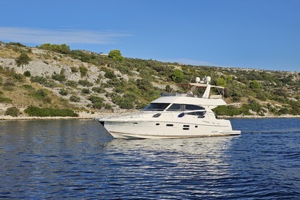 Hire Motorboat  Prestige 50 Fly Primošten