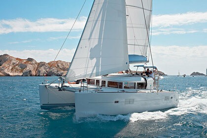 Charter Catamaran LAGOON 400 Rhodes