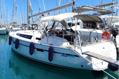 Charter Sailboat  Bavaria 41 Cruiser Volos
