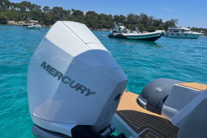 Location Bateau à moteur Salpa SOLEIL 26 Menton