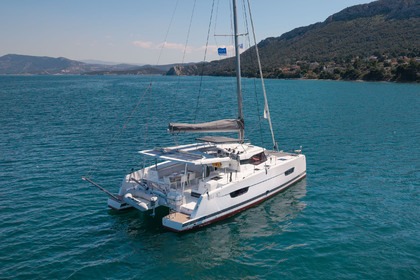 Czarter Katamaran Fountaine Pajot ISLA 40 Ateny