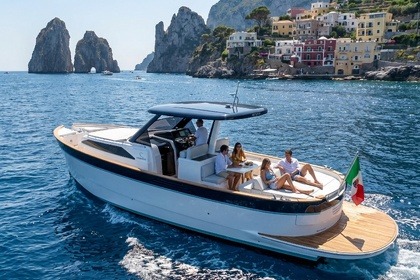 Charter Motorboat Apreamare Gozzo 35 Amalfi