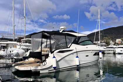 Noleggio Barca a motore SEA RAY DA320E SUNDANCER Tivat