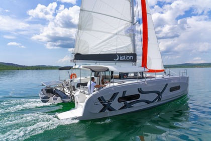 Rental Catamaran Excess Excess 11 - 4 + 1 + 1 cab. Tunas do Paraná