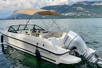 Location Bateau à moteur BAYLINER BAYLINER E7 Lac du Bourget