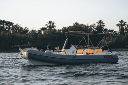 Rental Motorboat Sacs Marine Rebel Hyères