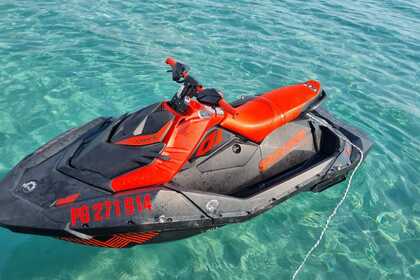 Charter Jet ski Seadoo Seadoo spark up 90 trixx Pula