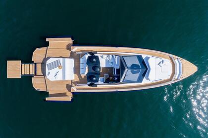 Hire Motor yacht EVO YACHT R6 Cannes