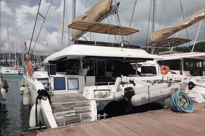 Location Catamaran Lagoon-Bénéteau Lagoon 620 - 6 + 2 cab. Le Marin