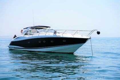 Miete Motorboot SUNSEEKER PORTOFINO 53 Quarteira