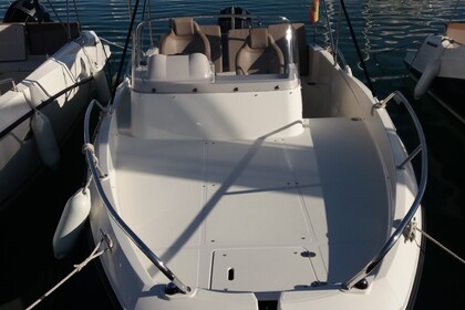 Location Bateau à moteur Quicksilver Activ 605 Sundeck Cambrils