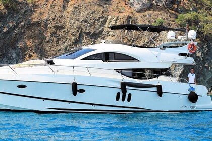 Miete Motorboot Numarine 55Fly Palma de Mallorca