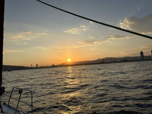 Barcelone Sailboat Dufour Gibsea 43 alt tag text