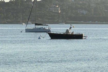 Charter Sailboat Beneteau First 27.7 Antibes