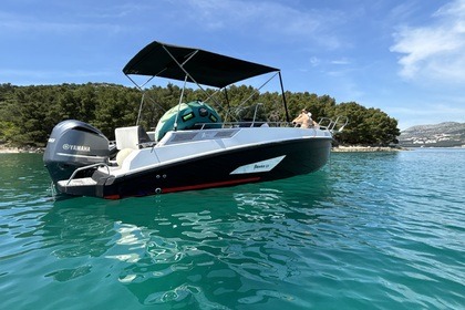 Hire Motorboat Arrow Abaris 23 Split