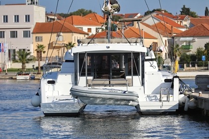 Verhuur Catamaran Catana Group Bali Catspace Trogir