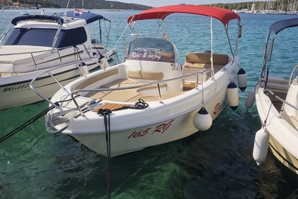 Miete Motorboot Selva Selva 650 Rogoznica