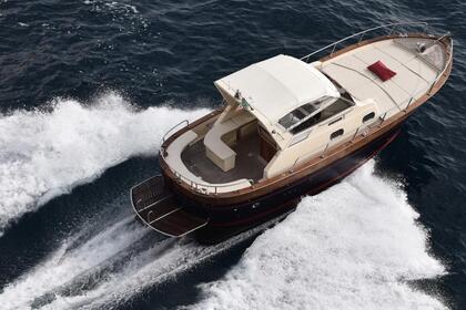 Hire Motor yacht Apreamare Gozzo Naples