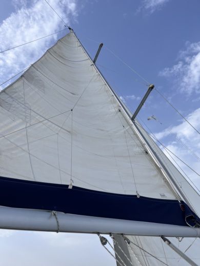 Специя Sailboat Beneteau Beneteau oceanis 40 alt tag text