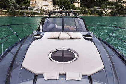Charter Motorboat Cranchi Z35 Amalfi