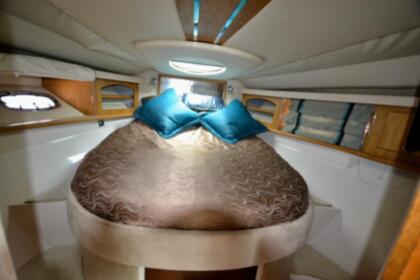 Charter Motorboat Doral 2010 Puerto Vallarta