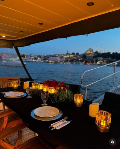 Επαρχία Κωνσταντινούπολης Motor Yacht Pro 2000 Azimut alt tag text