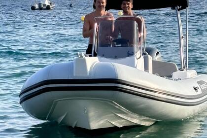 Miete Motorboot Capelli 630s Roses