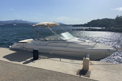 Charter Motorboat Jeanneau Leader 705 La Ciotat