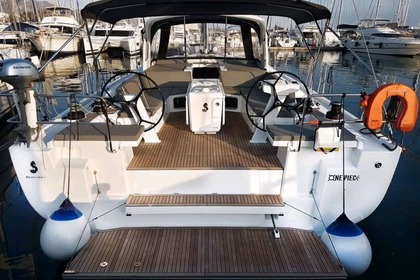 Hyra båt Segelbåt Benetaue Oceanis 51.1 Aten