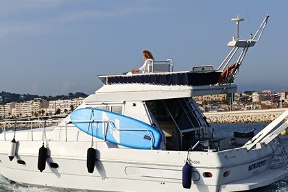 Alquiler Lancha COMAR Clanship 34 fly Cannes