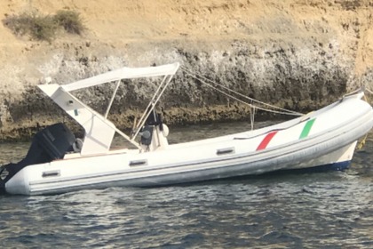 Miete Boot ohne Führerschein  Tecno Raid 5,50 omologato 10 persone comodo 5/6 Tecno Raid 5.50 Syrakus