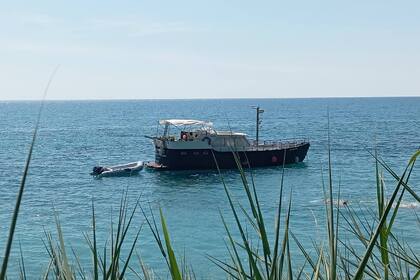 Charter Motorboat Linssen Grand Sturdy 40.9 Ac Bar