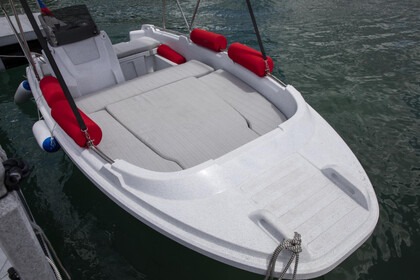 Hire Motorboat Roto Roto 450 S Family - ''Raffaello Rab'' Rab