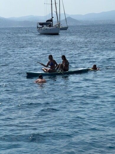 Cannes Motorboat Sunseeker Manhattan alt tag text