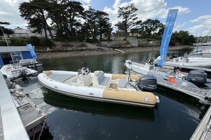 Charter RIB Zodiac Medline 750 Combrit