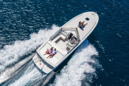 Miete Motorboot Tornado 38 Sorrent