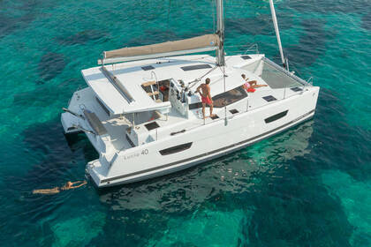 Location Catamaran Fountaine Pajot Lucia 40 Cannes