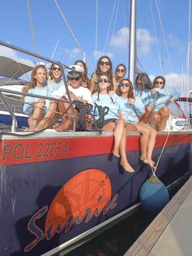 Valencia Sailboat Jeanneau Sun Odyssey 43 alt tag text